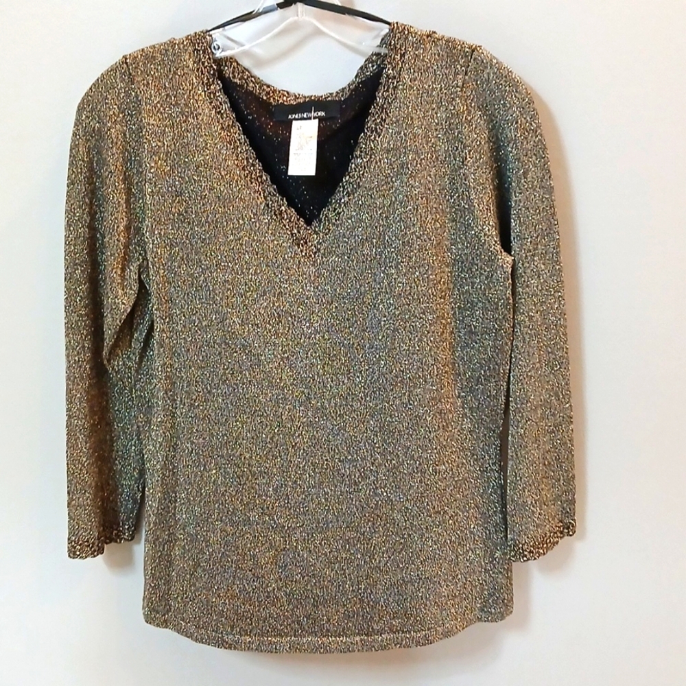 NWOT Jones New York Women's Sparkle Relaxed V Neck Top size small